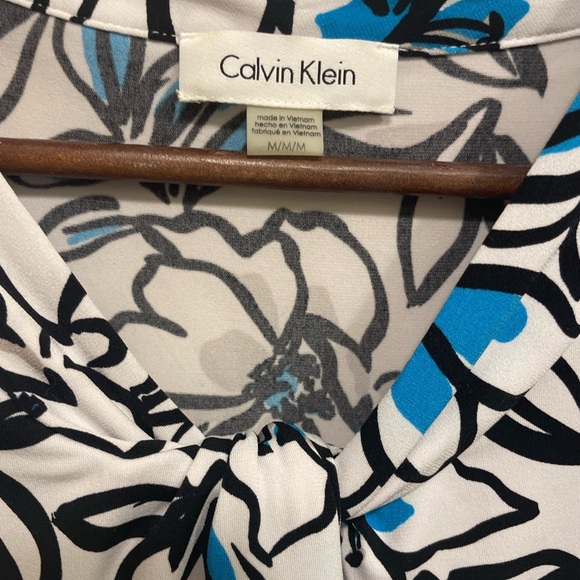 Calvin Klein blouse - Picture 2 of 5